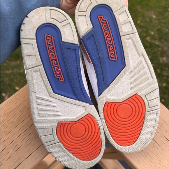 Nike Air Jordan Retro 3 White, Orange and Blue Mens Sneakers Size 8 Like New - Picture 7 of 9